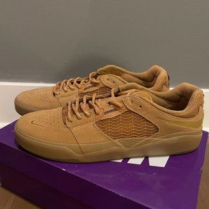 Ishod Wair × Nike SB "Tan/Wheat" DC7232-200